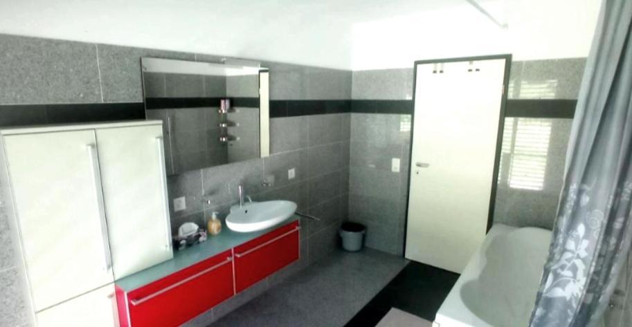 33 Hotel Cadenazzo Екстериор снимка