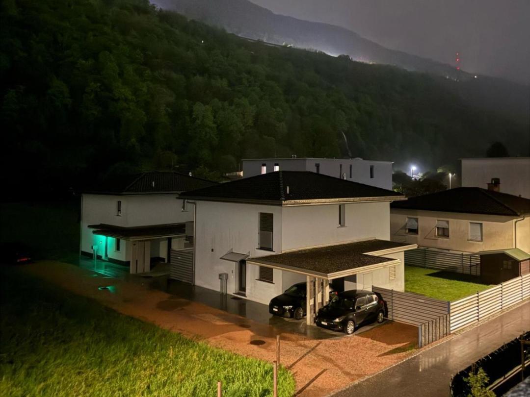 33 Hotel Cadenazzo Екстериор снимка